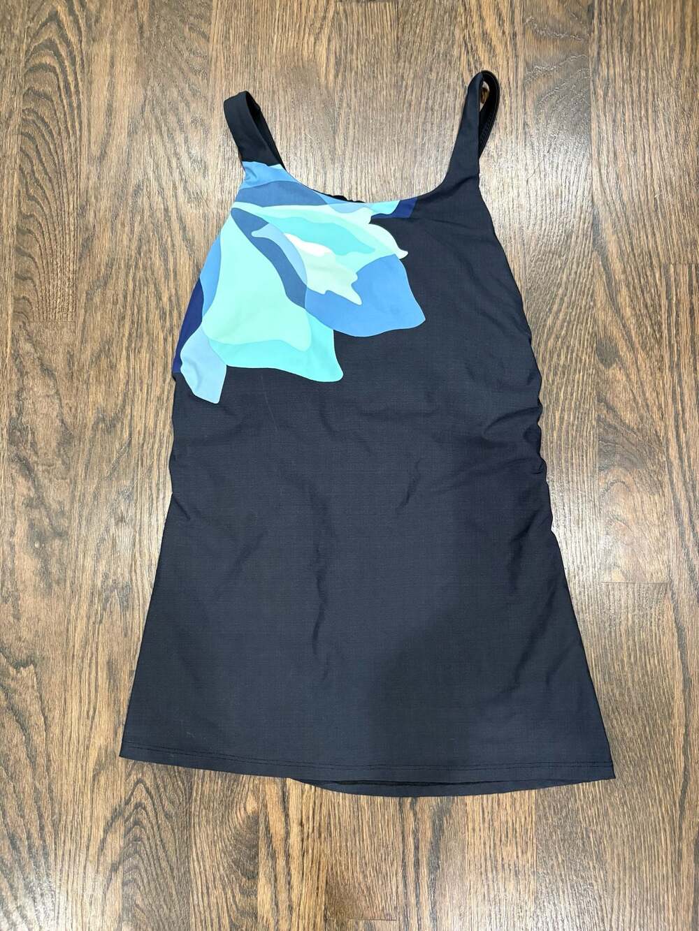 Title Nine 626224 Black Abstract Blue Floral Tankini Top